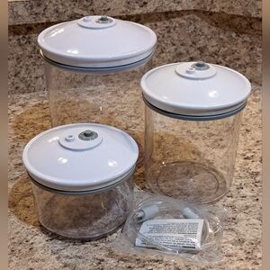 Food Saver Snail Vacuum Canister Set of 3 Clear w/new hose